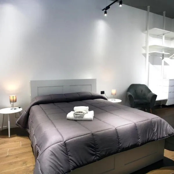 Business Home Via Isonzo B&B, hotel in Foggia