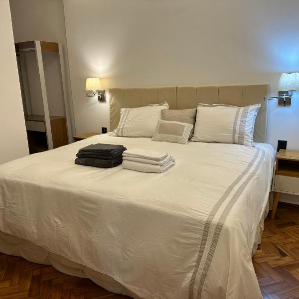 Belíssimo apartamento com vista para a praia de Copacabana e cristo - Foto 2