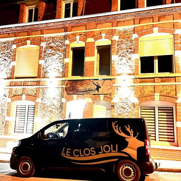 Le Clos Joli: Haybes şehrinde bir otel