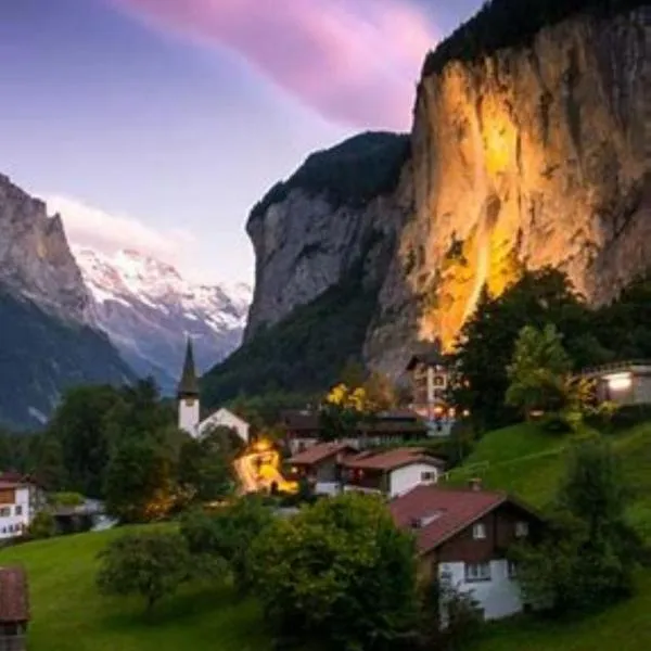 Komfortabel, Perfekte Lage, neue Wohnung, gratis P, hotel a Lauterbrunnen