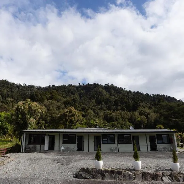 GLENALMOND Historic Homestead & Alpine Country Stay, hotel en Kakapotahi