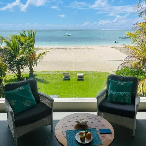 Summer Breeze Beachfront Luxury Apartment Pointe d'Esny, hotel in Pointe d'Esny