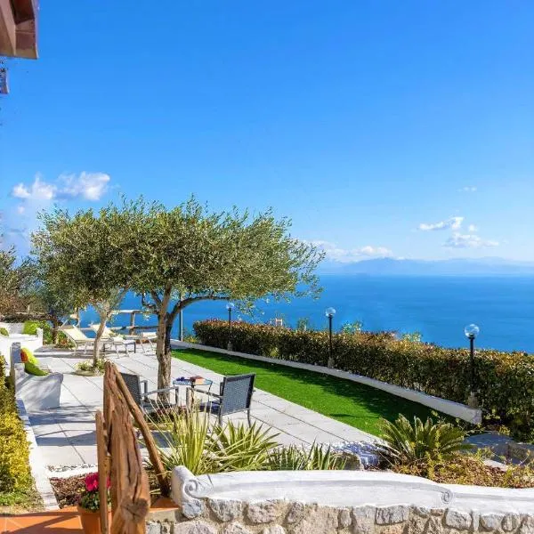 Il Giardino di Rosa, hotel v Amalfi