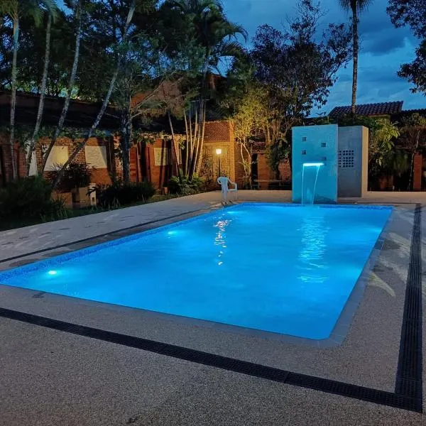 Pousada Barcelos, hotel v destinaci São Roque de Minas