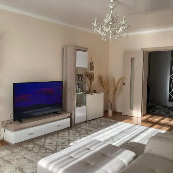 at HOME, отель в Пригородном