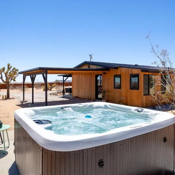 Sunfair Heights에 위치한 호텔 Remote, Hot Tub, Cowboy Pool, Hammocks