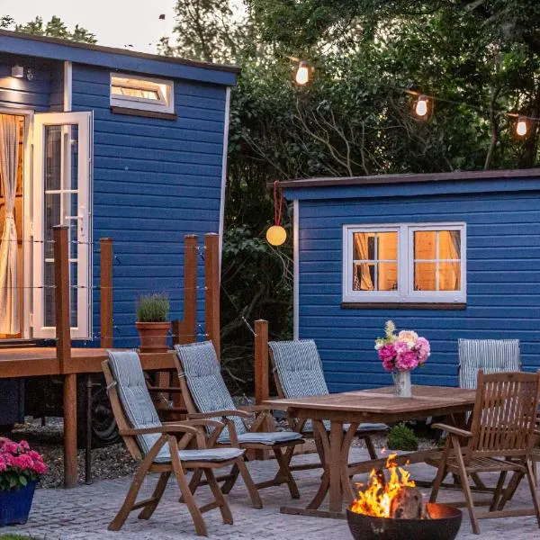 Tinyhouse am Obsthain, hotel v destinaci Poseritz