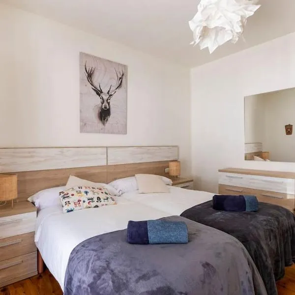 Espectacular apartamento reformado en edificio histórico, con WIFI, hotel v destinaci Canfranc-Estación