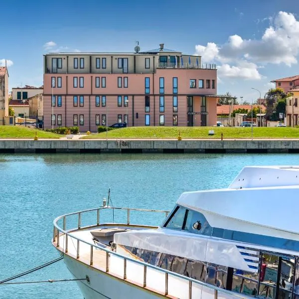 L'incanto Di Boccadarno – hotel w mieście Marina di Pisa
