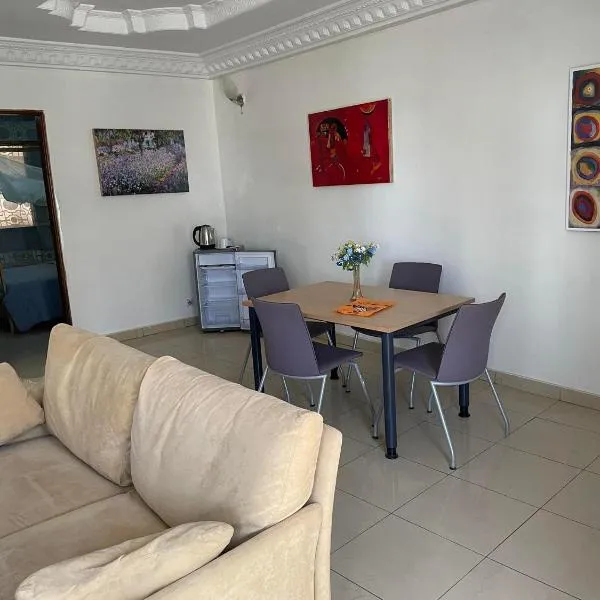 One love, hotel di Dakar