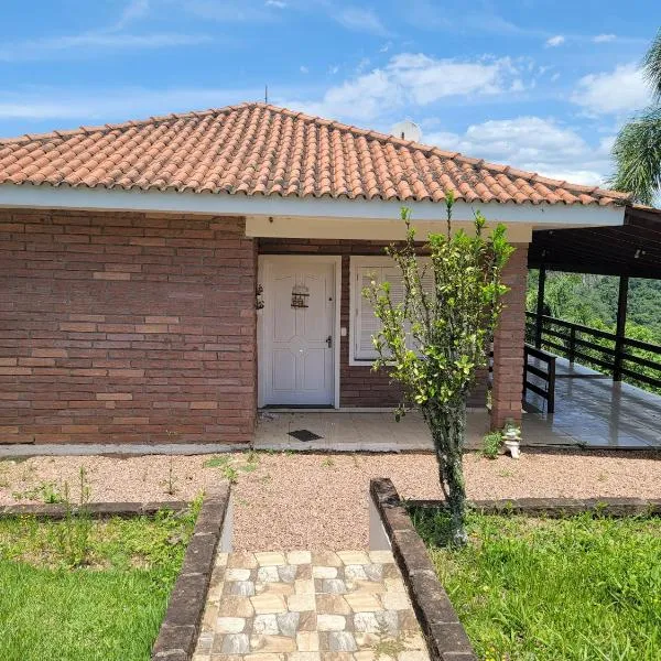 Casa Mirante Bixo Do Mato II, hotel a Muçum