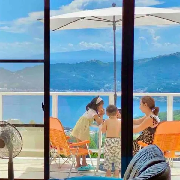 雲海オーシャンビュー熱海天空, hotel v destinaci Taga