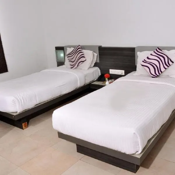 Hotel Palm shore, hôtel à Palakkad
