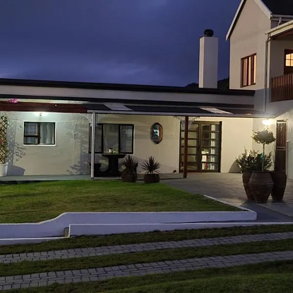 7 on South, hotel in Bredasdorp