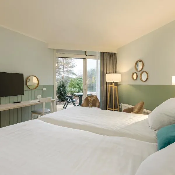 Hotel De Vossemeren by Center Parcs, hotel v destinaci Lommel