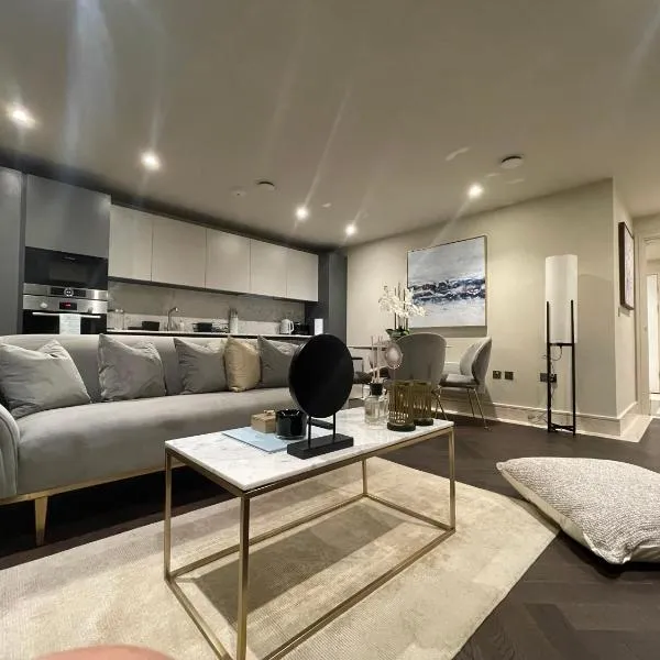 Sophisticated 1BR, 1 BA Chigwell Designer Flat CHCL F2, hotel v destinaci Chigwell