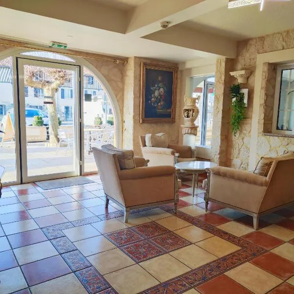 Hôtel-Restaurant le Commerce, hotel a Nogaro