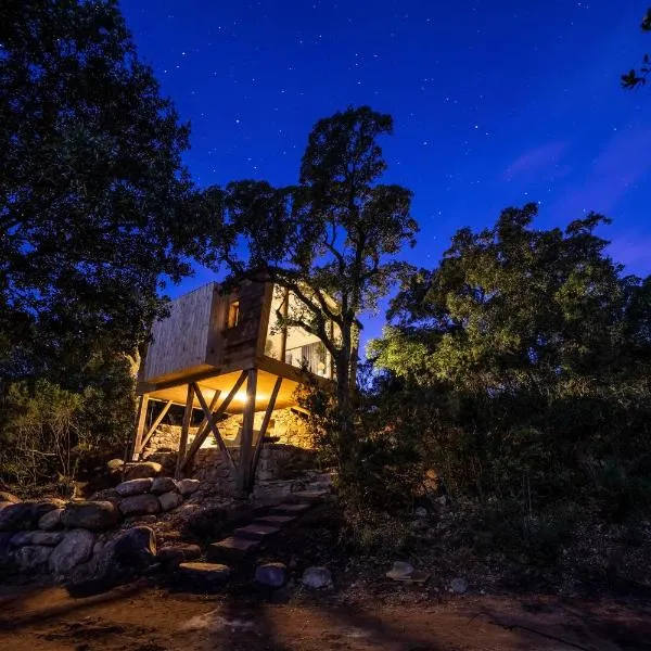 Hôtel du Domaine Casanghjulina, hotel u gradu Porto-Vekjo