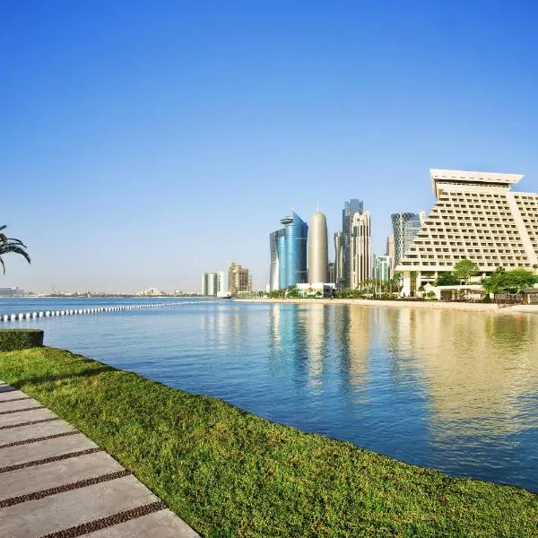 Viesnīca Sheraton Grand Doha Resort & Convention Hotel pilsētā Waqra