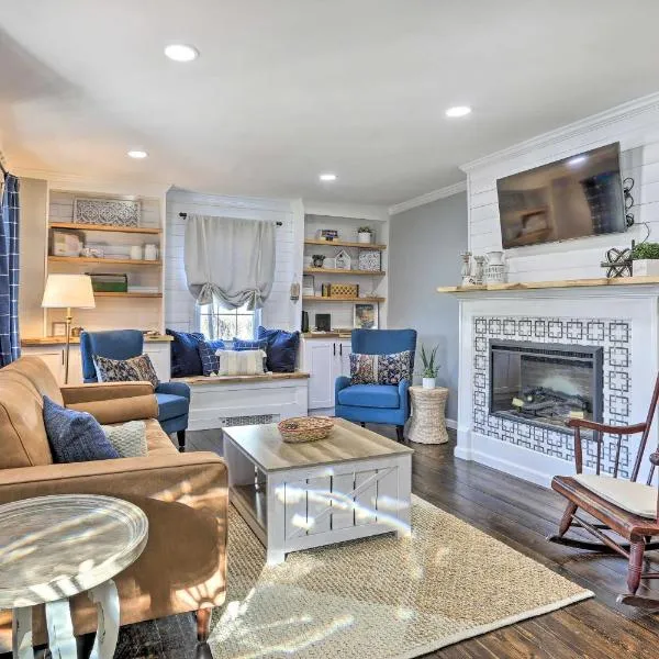 Bright Cornwall-On-Hudson Vacation Rental!, hotel in Cornwall-on-Hudson