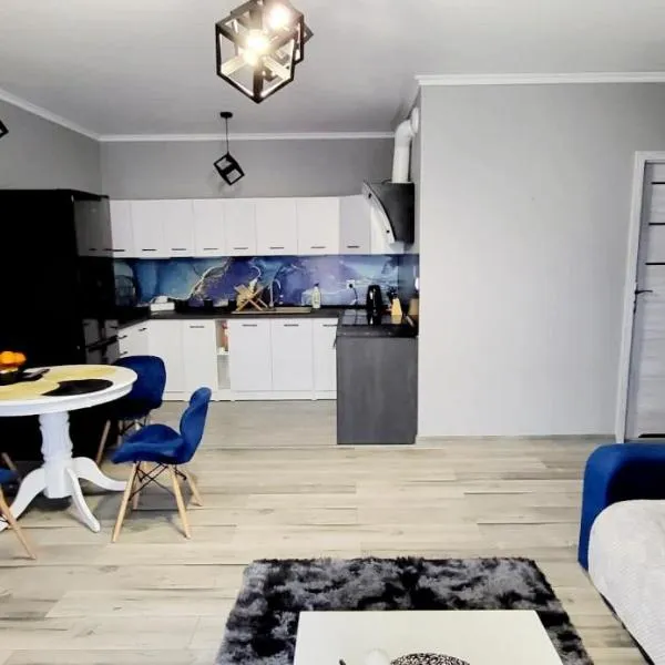 Apartament Nowe Redzikowo 2, hotell i Brzeziniec