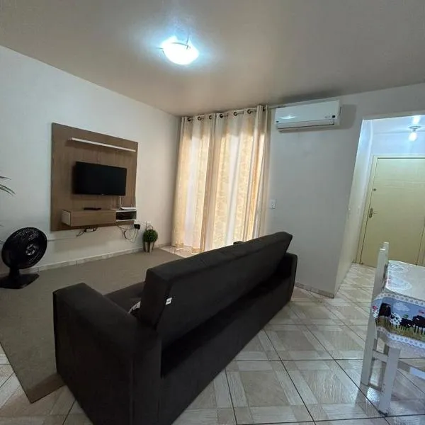 Apartamento completo, climatizado, hotel in Piratuba