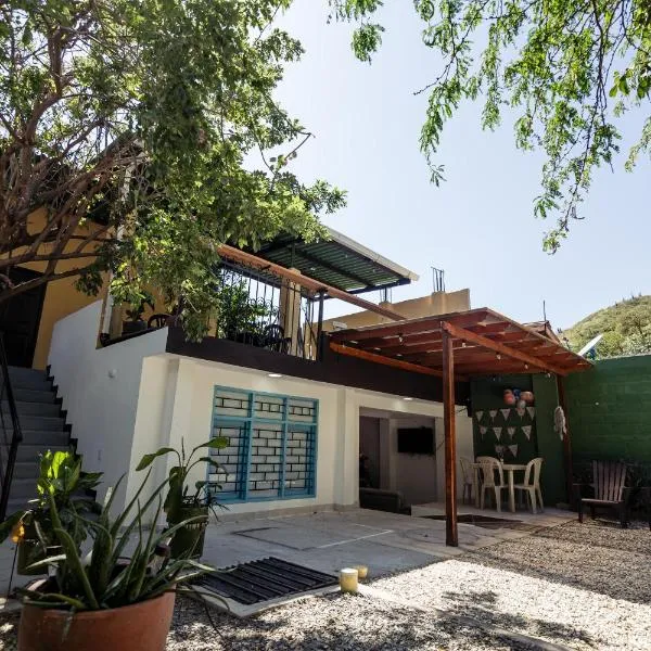 taganga macabi hostel, hotel in Santa Marta