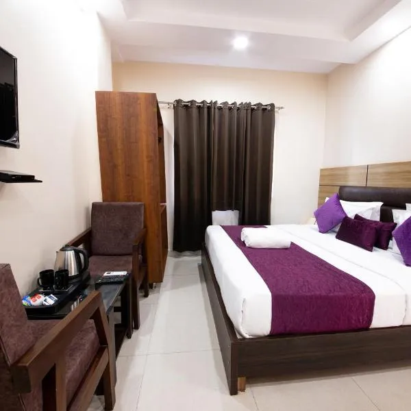Perfectstayz Value Dwarkesh - Hotel Near Haridwar Railway station, hotel in Haridwār