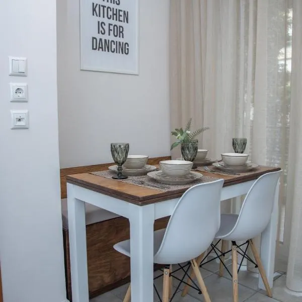 Fobillo Apartment at Charilaou、テッサロニキのホテル