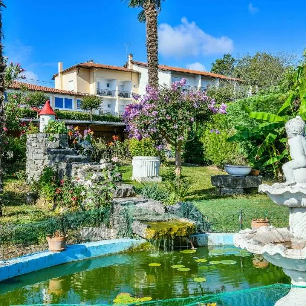 Aux Tauzins – hotel w mieście Montfort-en-Chalosse