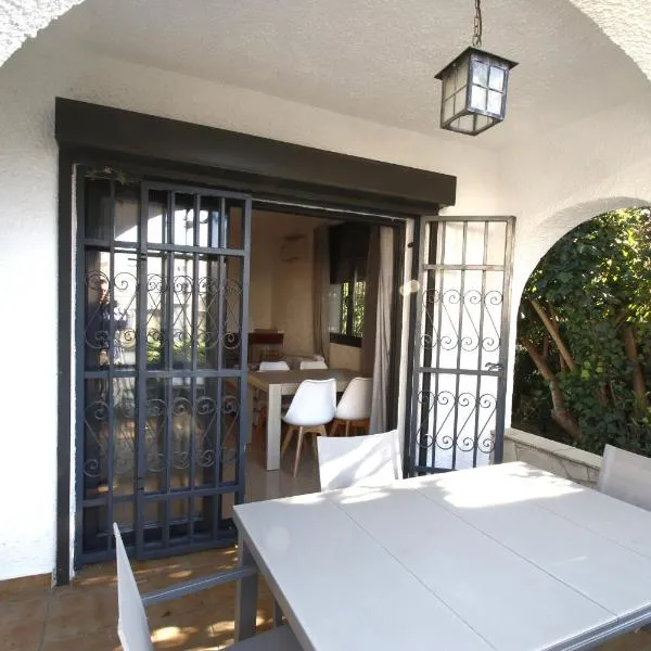 Villa Francisca, hotel i Cambrils