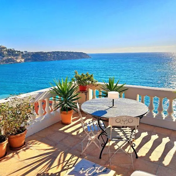 로크브륀느카프마르탱에 위치한 호텔 Sea view studio terrasse Cap Martin/Monaco
