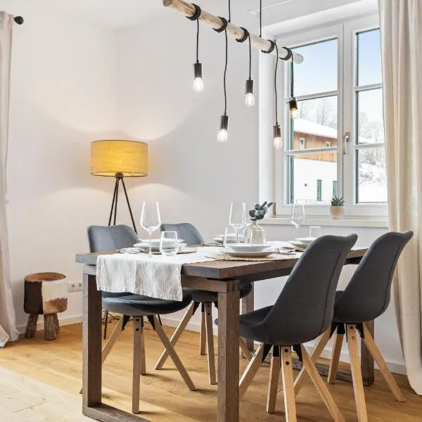 Casa Tegernsee - zentral, modern, Nespresso, 3 Min zum See, hotel in Gmund am Tegernsee