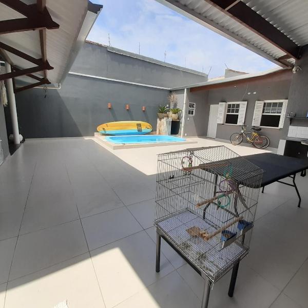 Casa com piscina, confortável e ótima localização - Foto 4