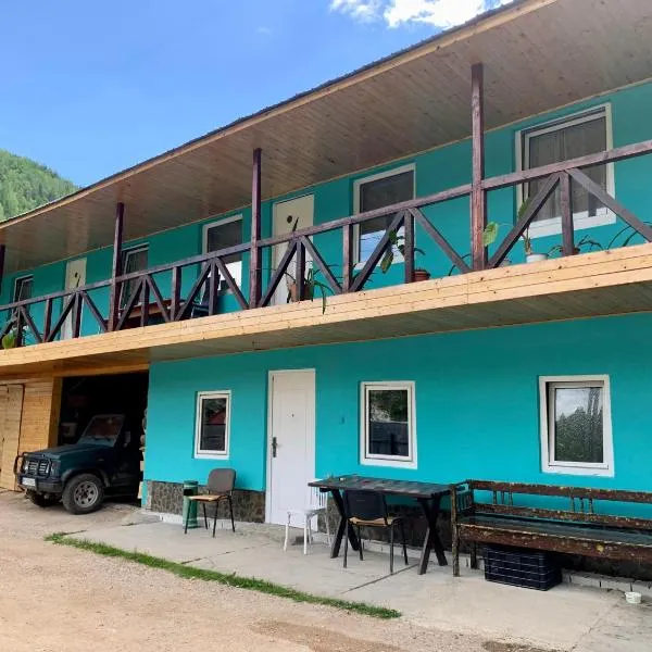 Acasa in Bicaz-Chei - Camere de inchiriat, hotel in Lacu Rosu