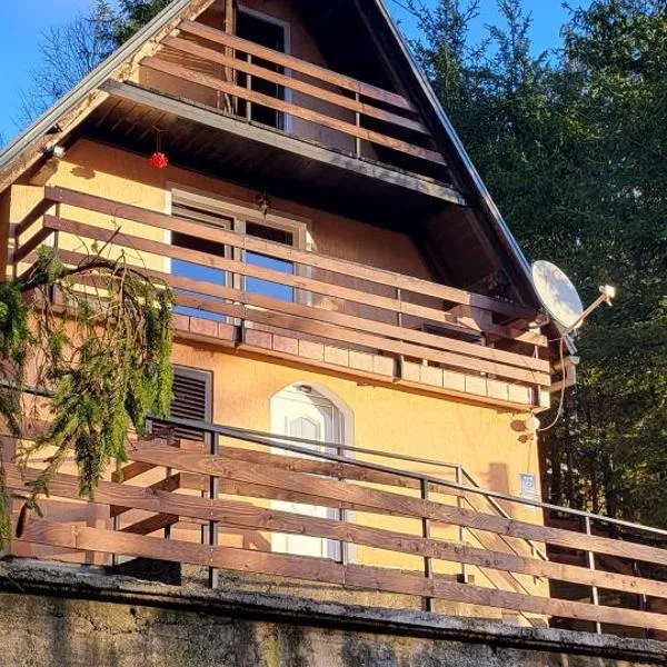 MALA KUĆA, Lič, hotel v destinaci Lič