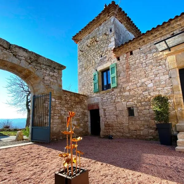 DOMAINE DE LEJOS - Portes d'Albi, hotel in Saint-Julien-du-Puy