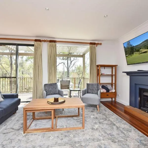Villa 2br Barbera Villa located within Cypress Lakes Resort, hotel en Pokolbin