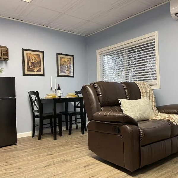 Rejuvenation Cottage - Wine Country Tranquility, hotel in Temecula