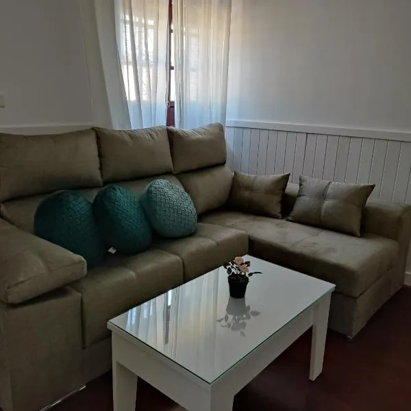 Apartamentos BARBAS, hotel em Alosno