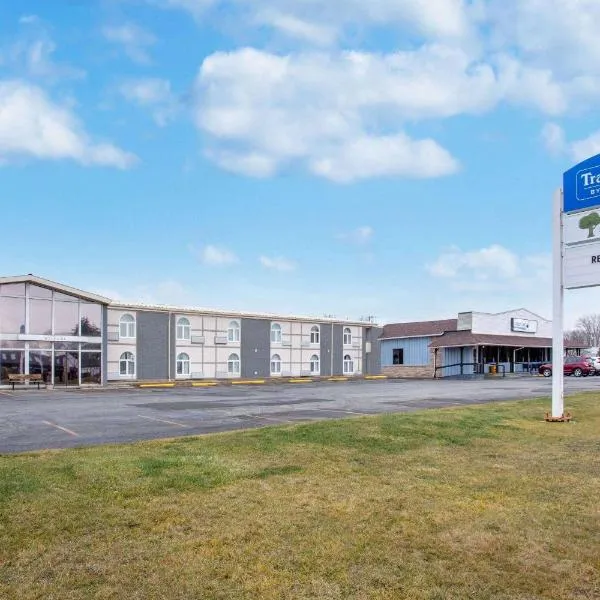 Travelodge by Wyndham Sarnia, hotel v destinaci Sarnia