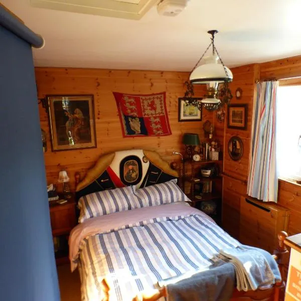 NELSONS CABIN, hotel v destinaci North Creake
