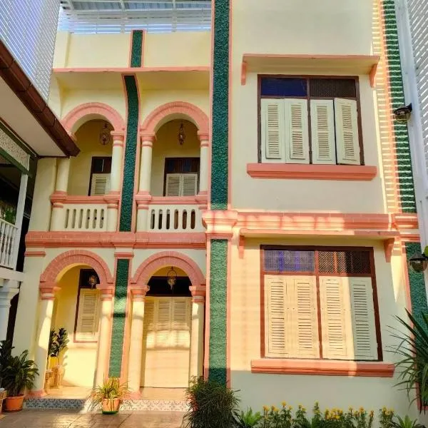 Sangthong Heritage hotel โรงแรมแสงทองเฮอริเทจ, hotel in Ban Phra Klang