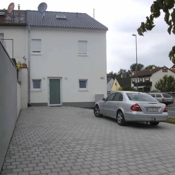 Ferienhaus Nikita, hotel v destinaci Würzburg