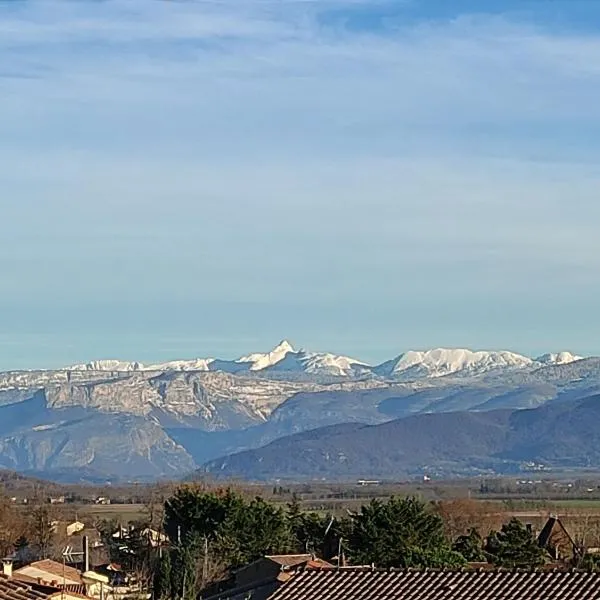 Chambre Génissieux, vue sur Vercors, hotel en Génissieux