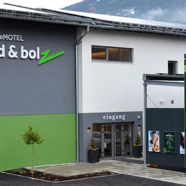 wild & bolz eMotel, hotel in Sankt Johann am Tauern