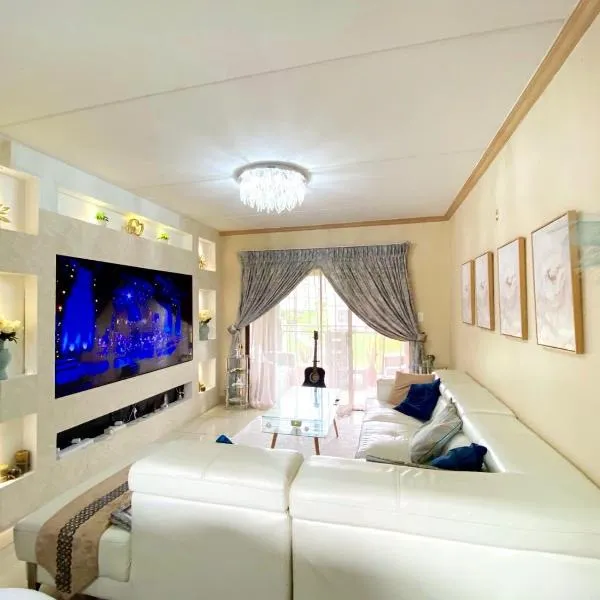 Siena Sun Luxury Suites, hotel v destinaci Erand