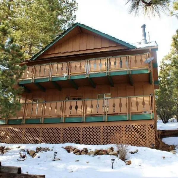 Paradise Cabin, hôtel à Big Bear City