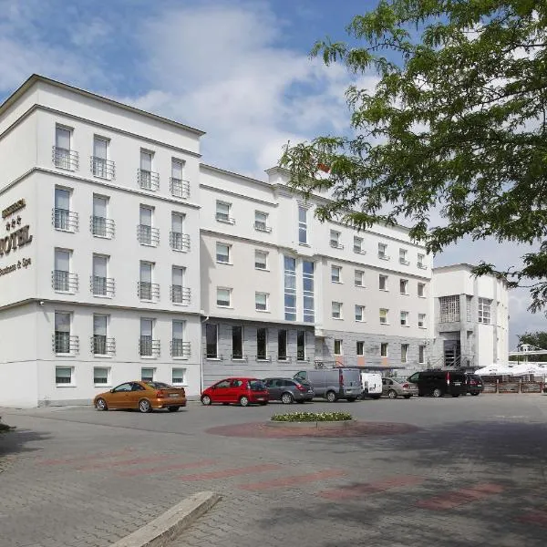 Hotel Iskierka Business & Spa – hotel w Mielcu