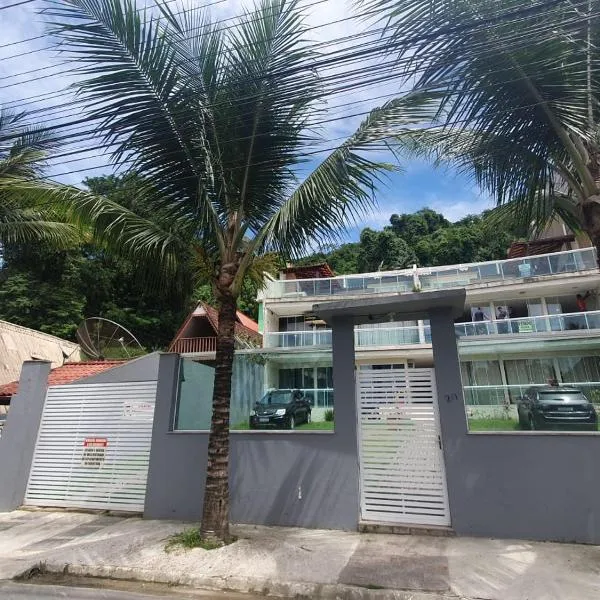 Apartamento com suite em Garatucaia.